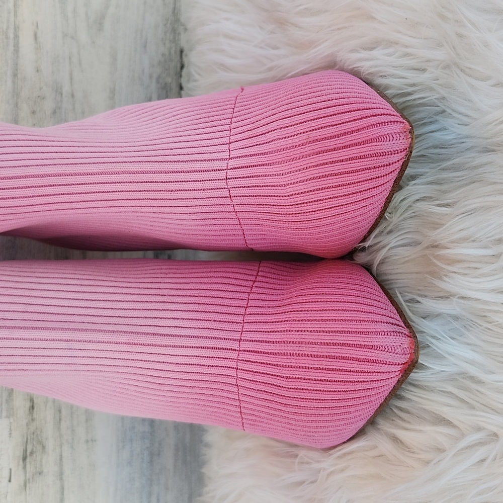 STEVE MADDEN STILETO HEELED KNIT SOCK BOOT - Picture 4 of 13
